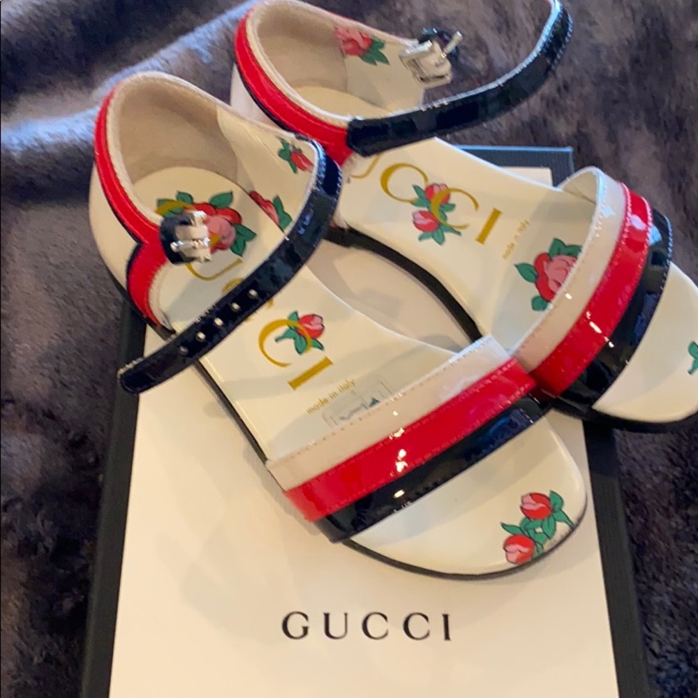Gucci Toddler Sandals like new in box